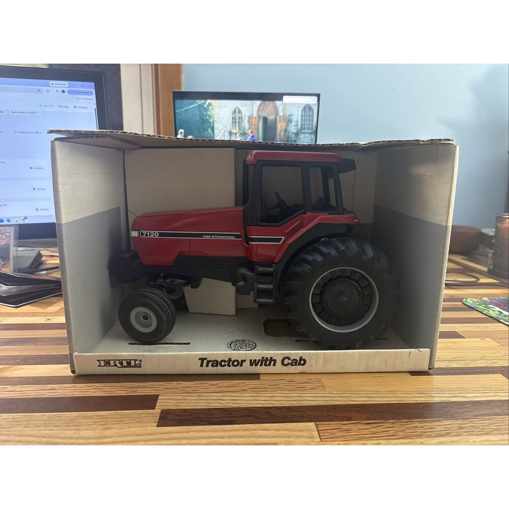 1987 NOS Vintage Case IH ERTL Die Cast Metal 7120 Tractor w/ Cab Special Edition